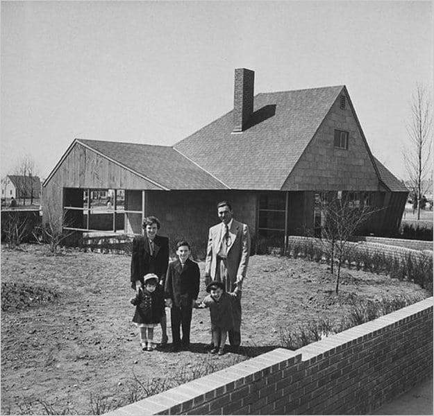 Levittown House New York Times Time Life Pictures/Bernard Hoffman