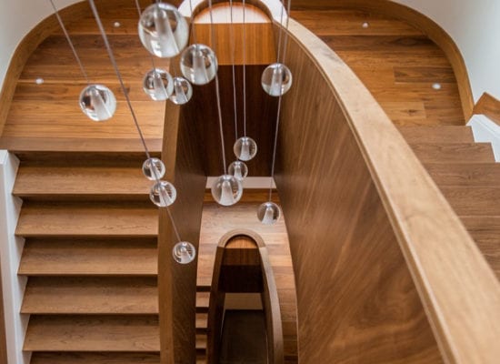 portfolio-detail-frankfranco-casa-cascade-stairwell-looking-down